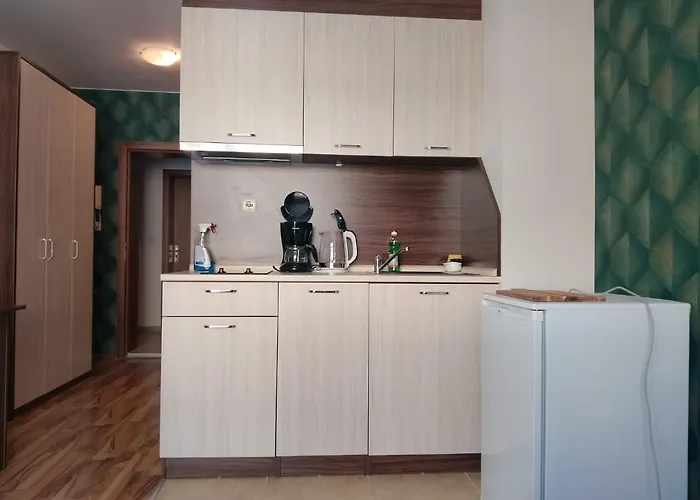 Апартаменти In Sea Breeze Complex Светий Влас